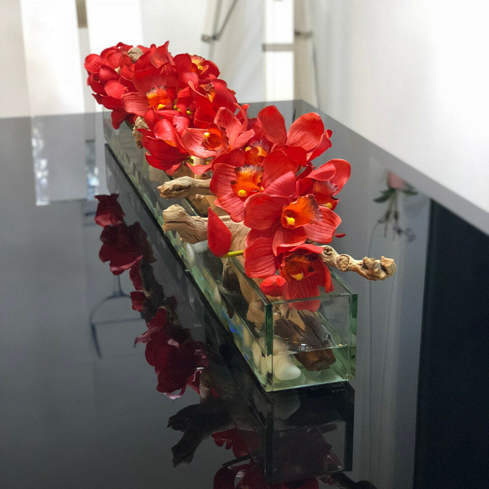 Jardinière en Verre Casa Moderna 48″ avec Cymbidiums Rouges