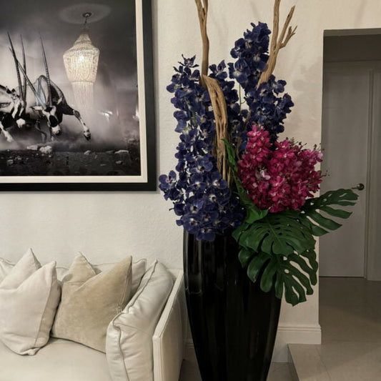 Vase San Jose en Noir Brillant avec Orchidées Vanda